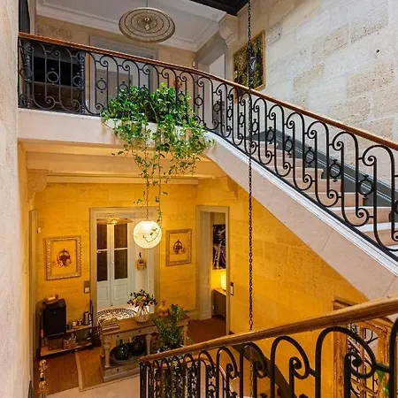 La Maison Mulatô, Demeure Privée D'hôtes, Piscine&spa Libourne, Saint-emilion Casa de hóspedes