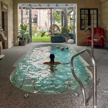 La Maison Mulatô, Demeure Privée D'hôtes, Piscine&spa Libourne, Saint-emilion Casa de hóspedes 4*
