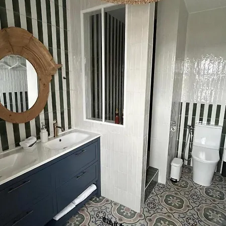 La Maison Mulatô, Demeure Privée D'hôtes, Piscine&spa Libourne, Saint-emilion Casa de hóspedes Libourne