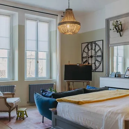 La Maison Mulatô, Demeure Privée D'hôtes, Piscine&spa Libourne, Saint-emilion 4* Libourne